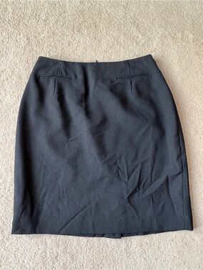 Classic Black Women's Pencil Skirt - Brand David Lawrence